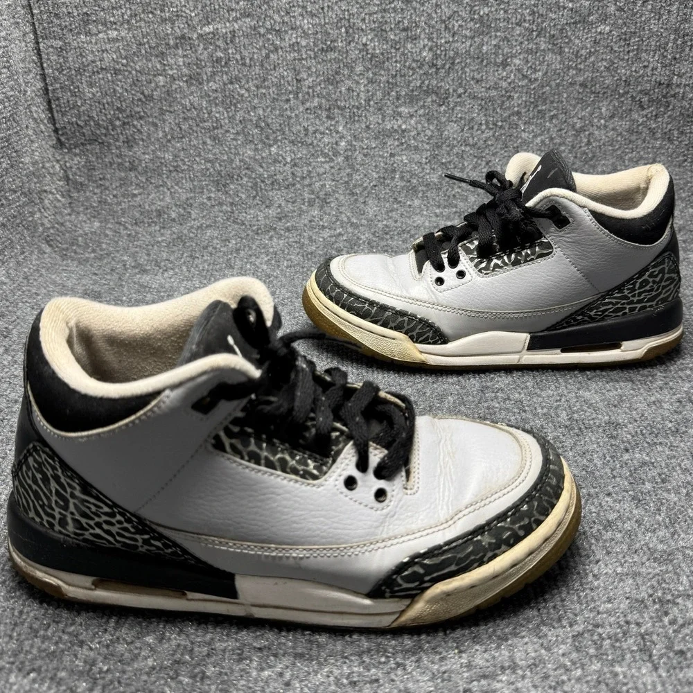 Jordan 3 Retro Wolf Grey Youth Size 5.5Y Grey Black Elephant Print 398614-004